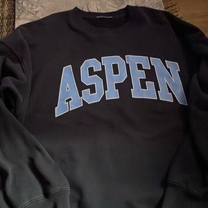 Brandy Melville Sweatshirt with Pockets